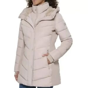 Andrew Marc Women's Walker Jacket Cozy Faux Fur Lined Collar and Hood/Size L